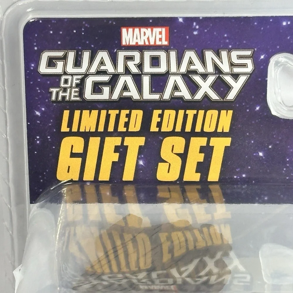 Marvel Guardians of the Galaxy Groot Limited Edition Gift Set NECA New